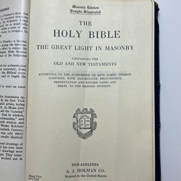 Holy Bible Masonic Leather Bound Edition Vintage/Antique 1951 Gold Embossed $50 - Picture 8 of 9